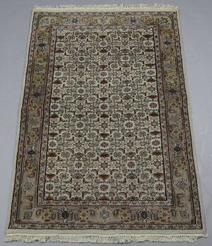 Indisk Bidjar tæppe, 127x189 cm.