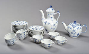 Kgl.P. musselmalet halvblonde porcelænsservice 27