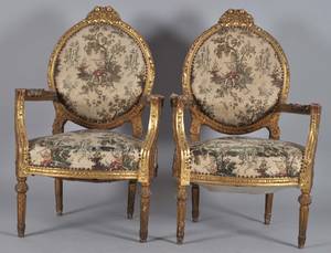 1 par karmstolar i Gustaviansk stil, tidigt 1900 tal 2