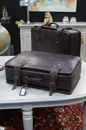 Ett par resväskor, 1900-talets mitt