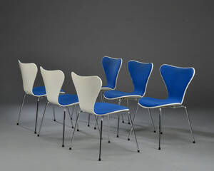 Arne Jacobsen. Sæt på seks Syver stole, model 3107 6 