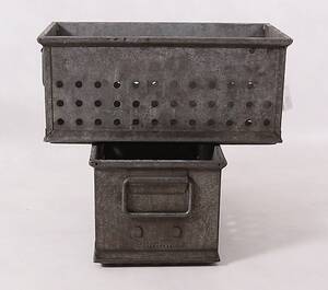 PLÅTLÅDOR, 2 st, 1900-talets mitt.