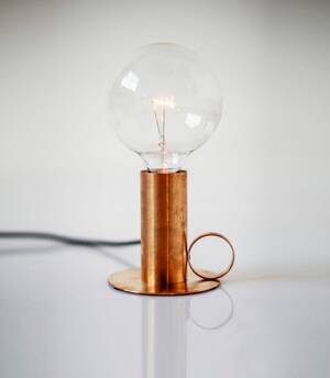 Rubn Nimbus bordslampa