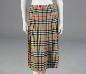 Burberry. Nederdel str. 38-40