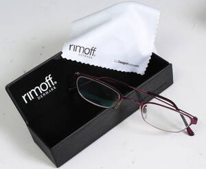 Vareparti, Rimhoff by Designiteyewear brilleetuier. 2.400 Denne vare er sat til omsalg under nyt varenummer 4741628