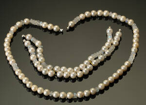 Ole Lynggaard perlekæder. 2