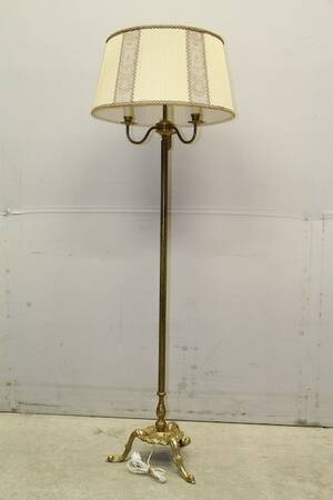 Golvlampa