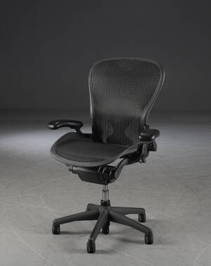 Donald Chadwick  William Stump for Herman Miller. Kontorstol
