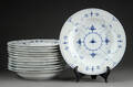 Royal Copenhagen. Dybe, musselmalede middagstallerkener 12 