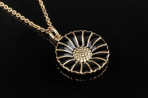 Georg Jensen. Daisy halskæde af forgyldt sterlingsølv 925.
