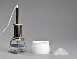 Poul Henningsen 1894-1967. Fatningshus, mellem- og underskærm 3