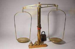 Balansvåg med vikter