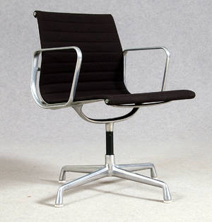 Charles  Ray Eames, kontorstol, EA-108