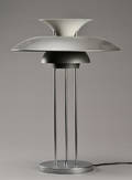 Poul Henningsen 1894-1967. PH5 bordlampe