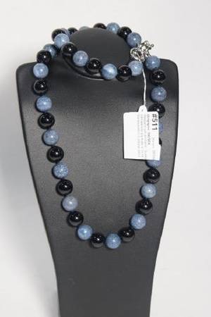 Halsband och armband