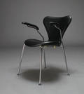 Arne Jacobsen. 7er armstol