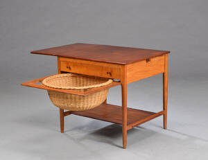 Hans J. Wegner. Sybord, teak og eg, model AT-33