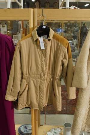 Jacka, Etienne Aigner