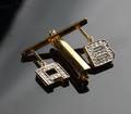 Brosch med monogram