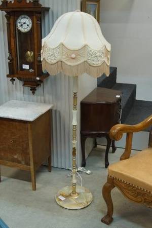 Golvlampa