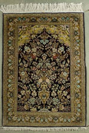 Orientalisk matta, Gohm