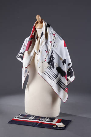 Par tørklæder af mærket Burberry 2