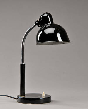 Christian Dell. Kaiser Idell. Bordlampe, model 6650