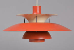 Pendel, Louis Poulsen, PH5 af Poul Henningsen  