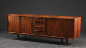 Skænk af palisander, 1960erne, dansk møbeldesign 