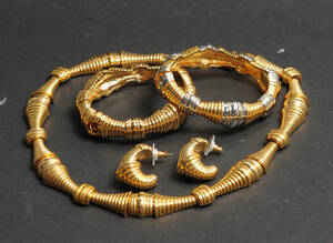 Zepter Fashion Jewellery, Botique Collection, smykkesæt Denne vare er sat til omsalg under nyt varenummer 4767368