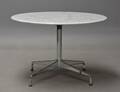 Charles Eames. Segmented table med plade i marmor. Ø 110 cm