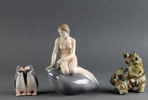 Kgl. Porcelæn. Tre figurer af porcelæn 3