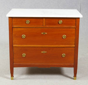 Byrå, gustaviansk stil