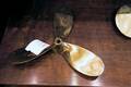 Propeller, Brons