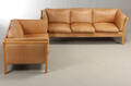 Stouby. Tre-pers. sofa samt to-pers. sofa 2 
