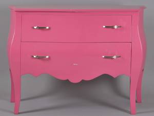 Byrå i rokokostil, senare rosalackerad