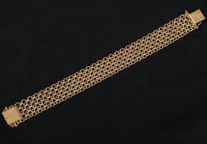 Armband i x-länk. 18k 26 gram