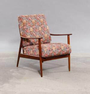 Dansk møbelproducent. Lænestol i teak