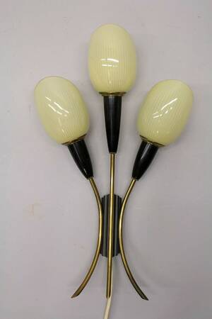 Vägglampa