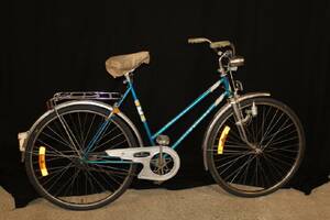 DAMCYKEL MONARK