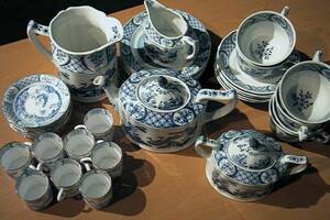 Tekaffeservis, Porslin