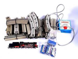 MODELLJÄRNVÄG, Märklin, bl.a. lok, vagnar, räls.