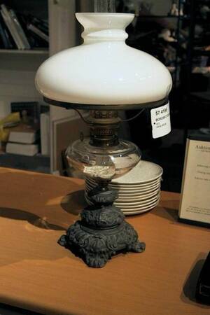 Bordsfotogenlampa