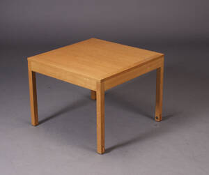 Børge Mogensen. Kvadratisk sofabord, model 5377B