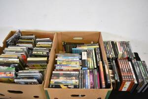 Parti CD, DVD 2 lådor