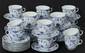 Kaffekoppar med fat 18st, Musselmalet, Royal Copenhagen
