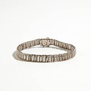 Armband 18 k  vitguld diamanter