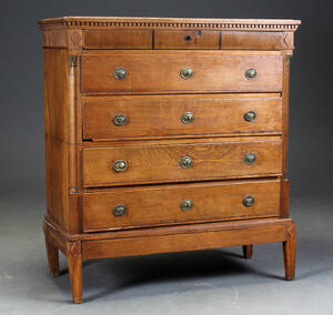 Dragkiste af egetræ,  171800-tallet