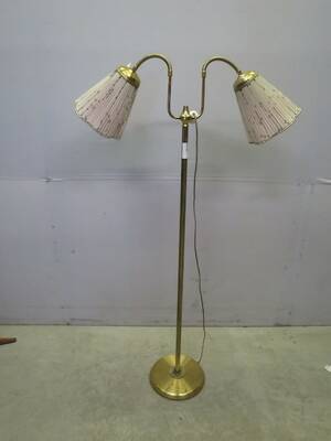 Golvlampa