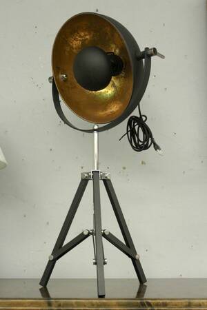 Bordslampa